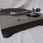 Technics SL-1200mkⅡ analog disc player