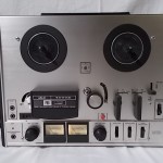 AKAI model 4000D pro open-reel tape recorder